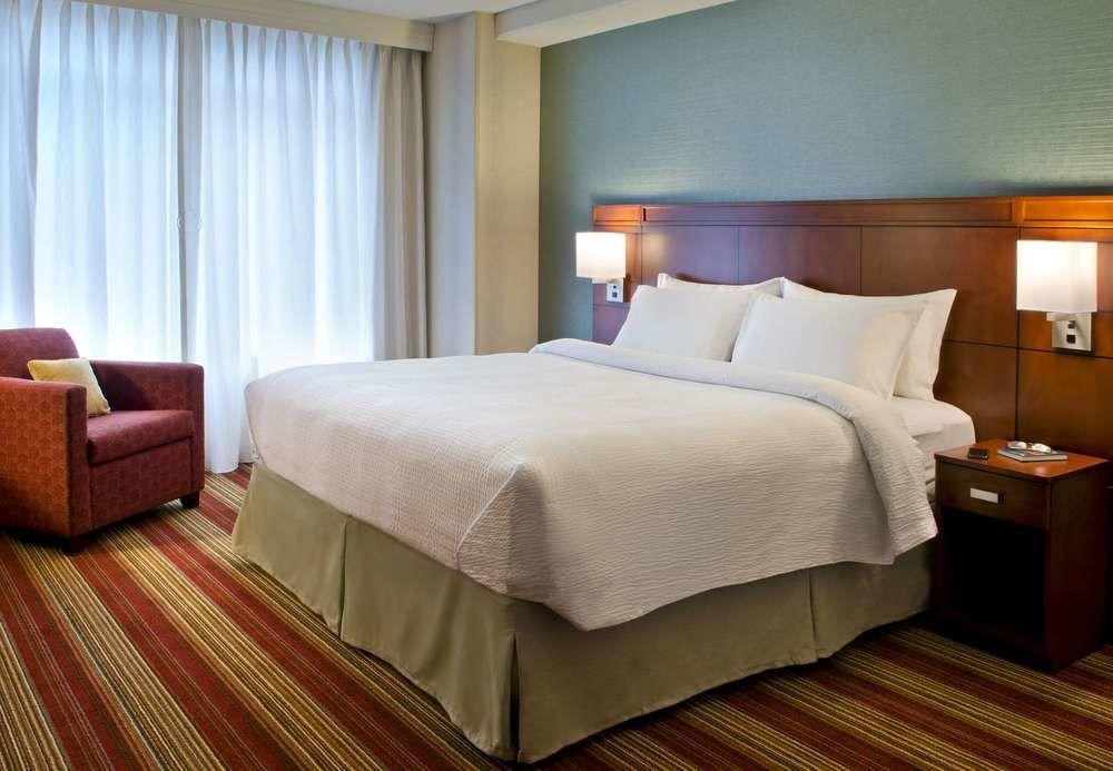 Courtyard By Marriott Washington, D.C./Foggy Bottom Hotel Kültér fotó