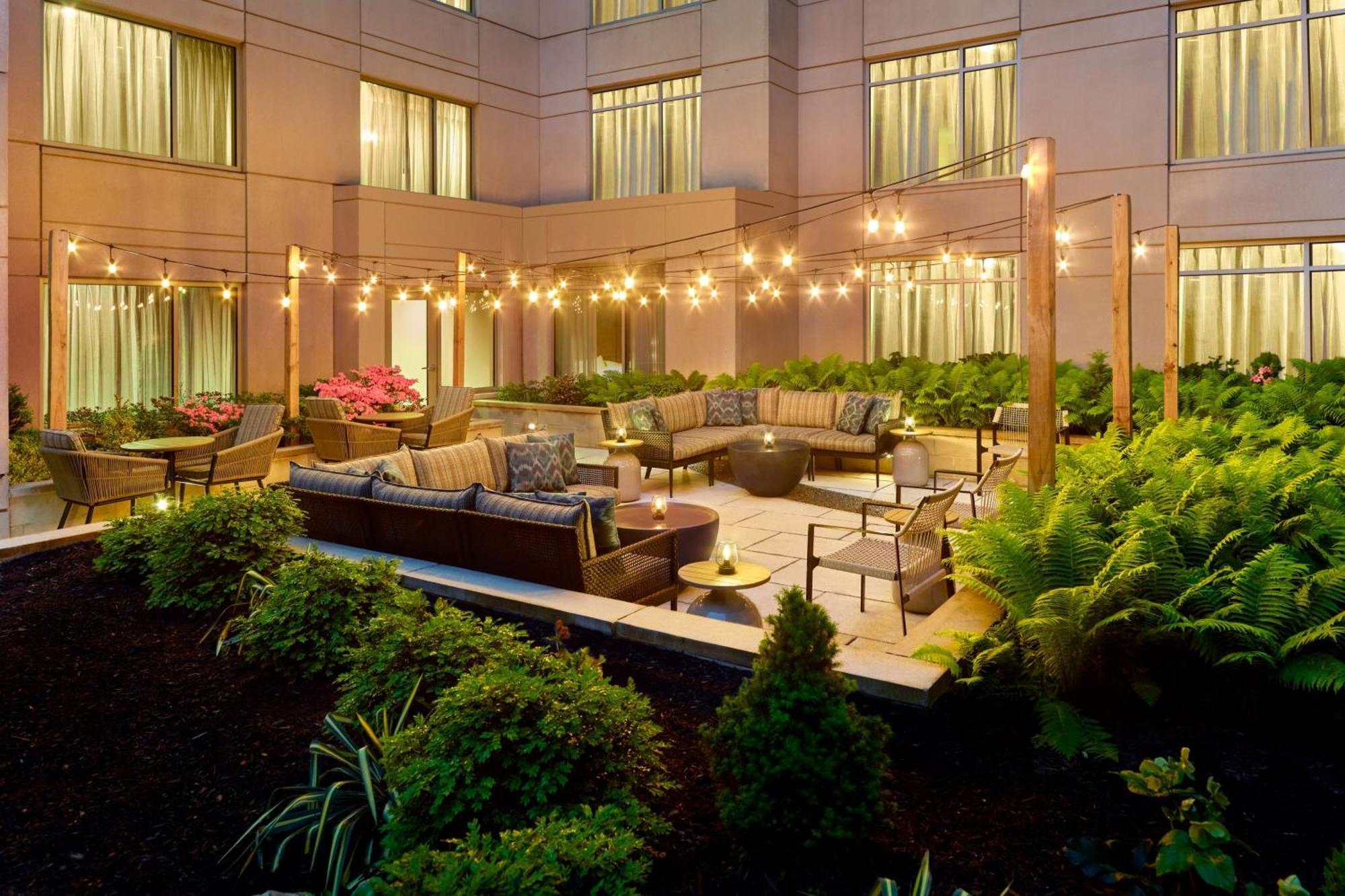 Courtyard By Marriott Washington, D.C./Foggy Bottom Hotel Kültér fotó